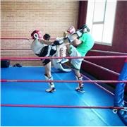 Profesor defensa personal y kick boxing experimentado